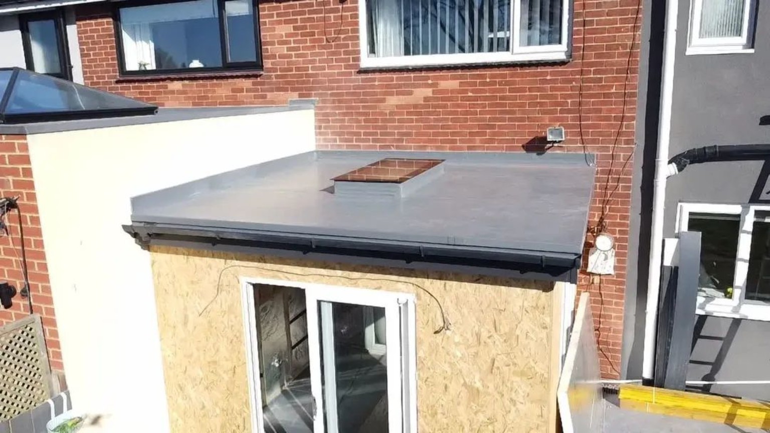 Flat roof